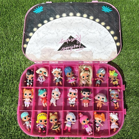 L.O.L. Surprise! Doll Lot Pink and Black Doll Case with Colorful Collection